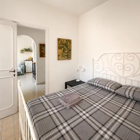 Little Sky House Apartment *
