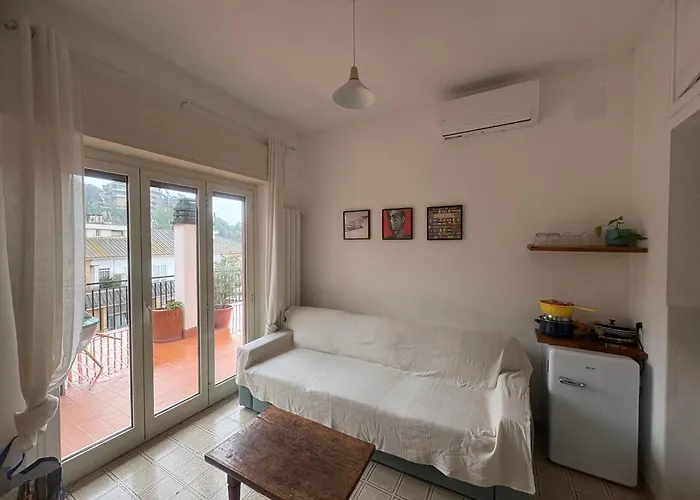 아파트 Little Sky House